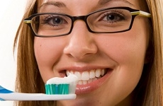 پنچ توصیه حیاتی برای جلوگیری از بیماری‌های مخفی دندان‌ها