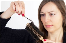 شایعترین علل ریزش مو در مردان و زنان چیست؟